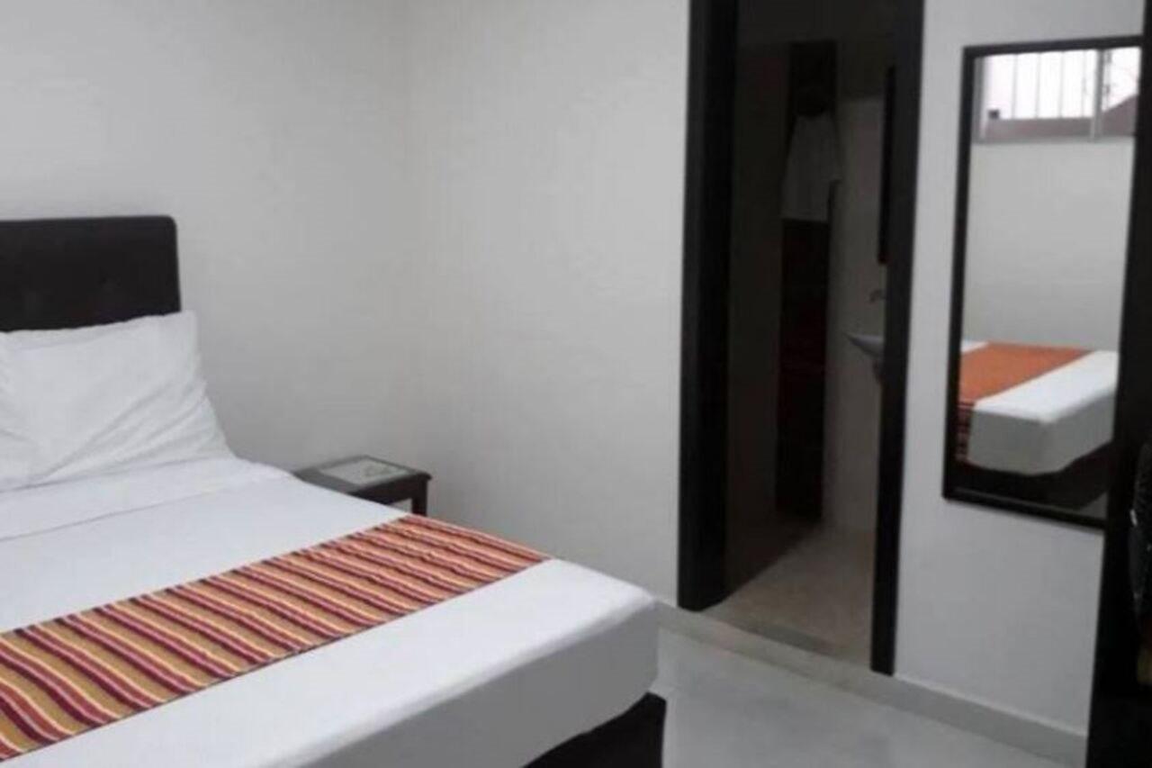 Hotel 9-25 Pereira Kültér fotó