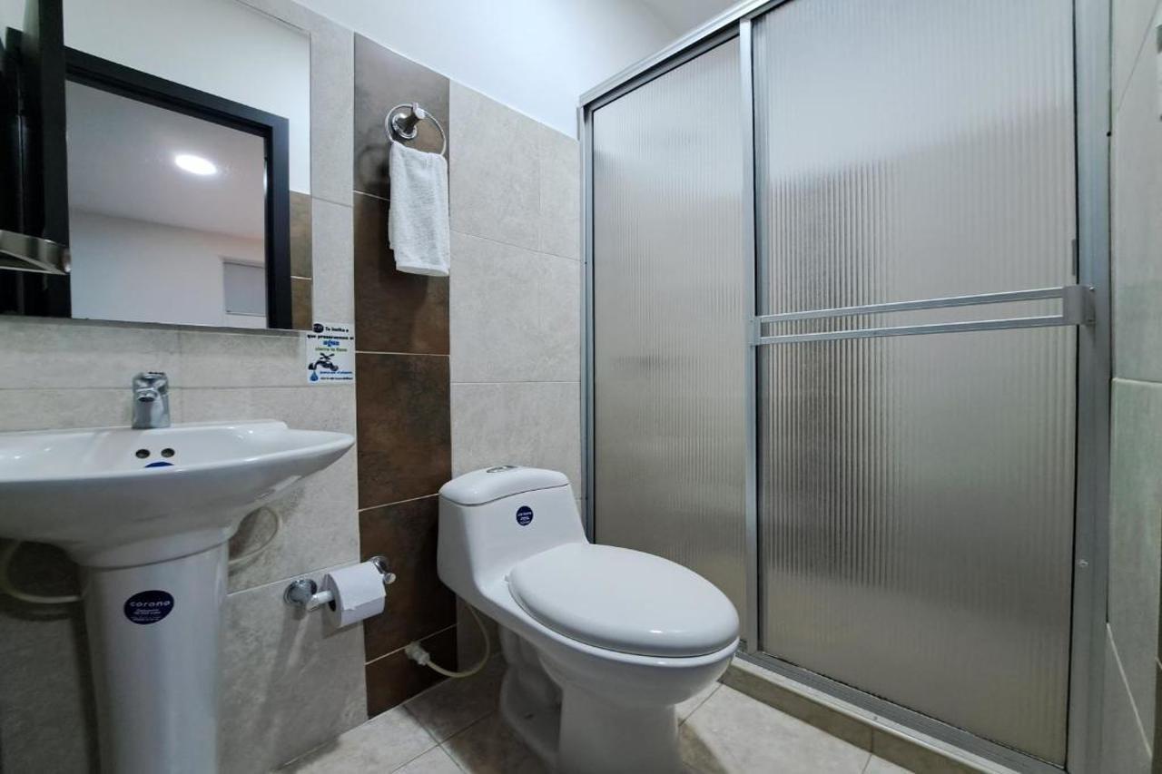 Hotel 9-25 Pereira Kültér fotó