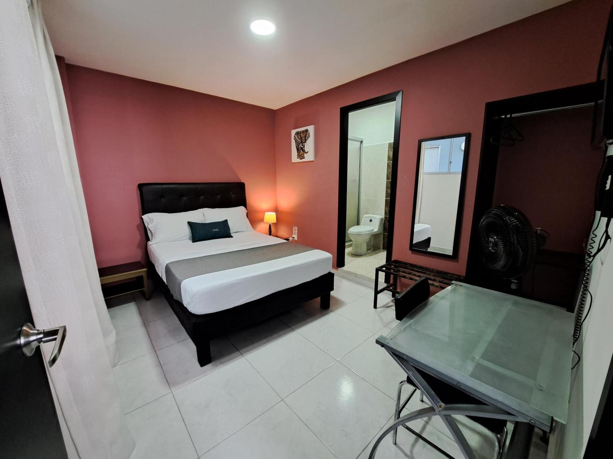 Hotel 9-25 Pereira Kültér fotó